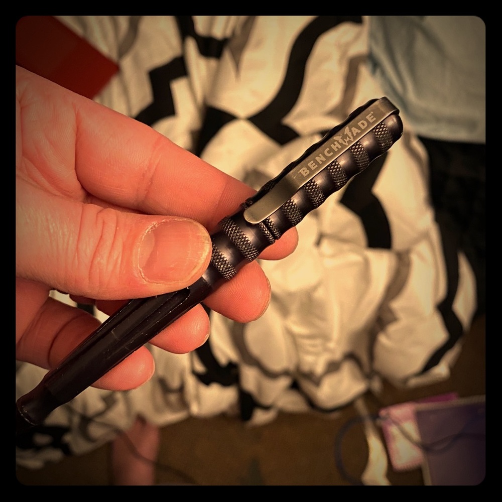 BENCHMADE tactical pen
